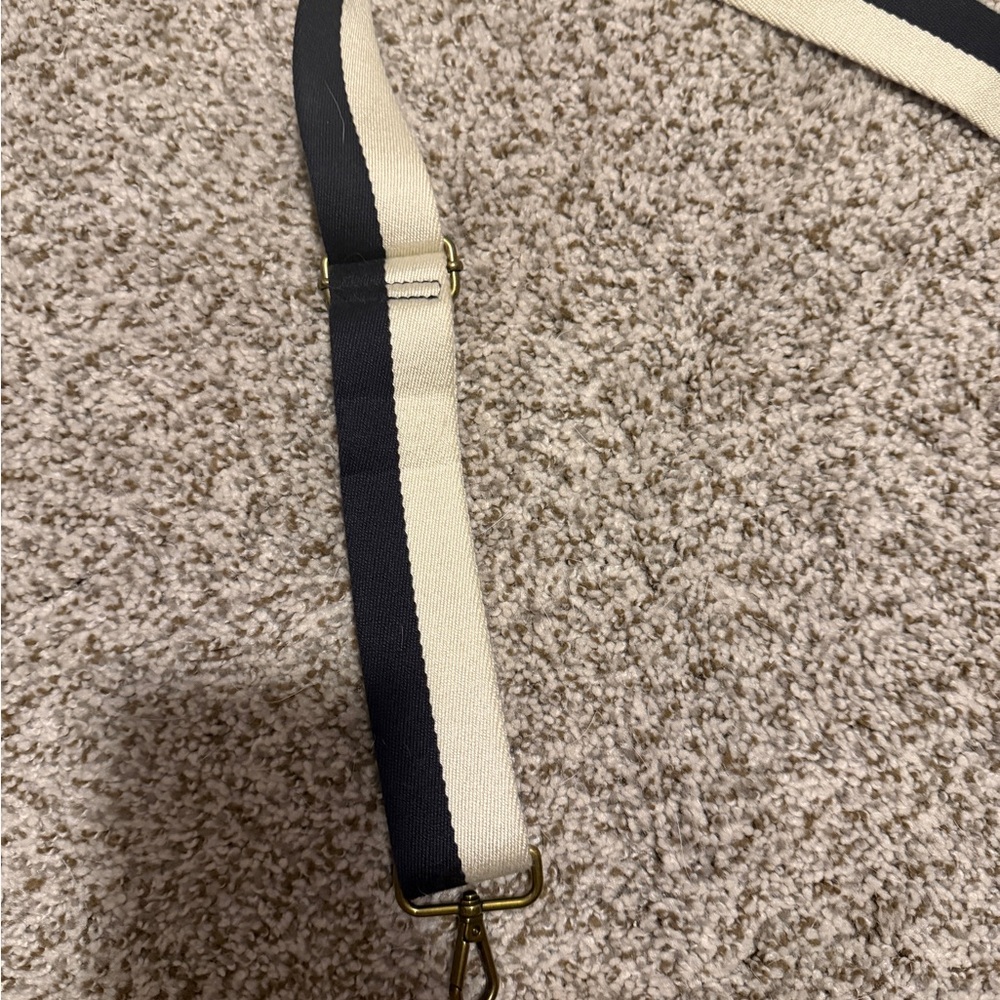 Black and White Adjustable Strap - Picture 2 of 4